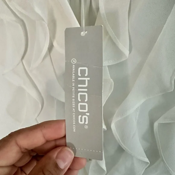 Chico's Women's White Ruffle Blouse Size L - Picture 6 of 8